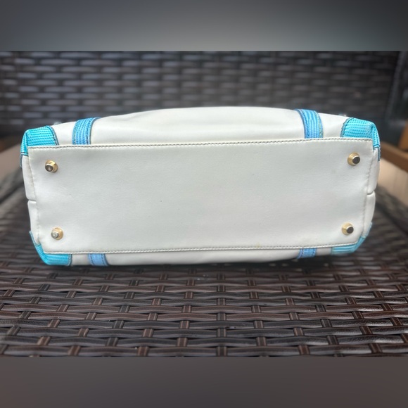 Paola by PDL Luxury Leather Bag Purse
Made in Italy - Picture 4 of 12